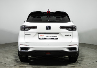 Подержанный автомобиль Changan CS55PLUS 2024 года (6 фото)