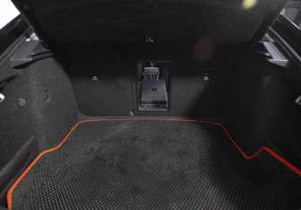 Подержанный автомобиль Skoda Octavia Liftback 2016 года (31 фото)