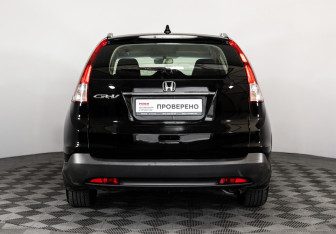 Подержанный автомобиль Honda CR-V 2012 года (6 фото)