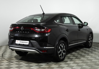 Подержанный автомобиль Renault Arkana 2019 года (5 фото)