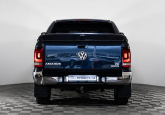 Подержанный автомобиль Volkswagen Amarok 2018 года (7 фото)