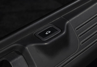 Подержанный автомобиль Land Rover Range Rover 2014 года (33 фото)