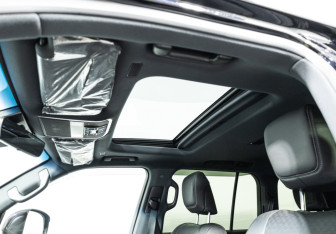 Подержанный автомобиль Toyota Land Cruiser Suv 2021 года (28 фото)