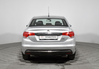 Подержанный автомобиль Citroen C4 Sedan 2014 года (6 фото)