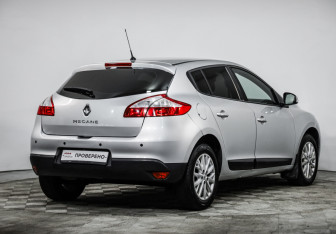 Подержанный автомобиль Renault Megane Hatchback 2013 года (5 фото)