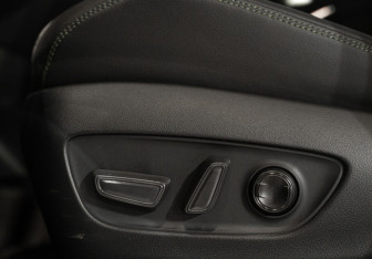 Новый Toyota RAV4 2025 (35 фото)