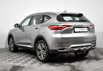 Подержанный автомобиль Haval F7 2021 года (7 фото)