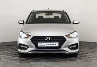 Подержанный автомобиль Hyundai Solaris Sedan 2017 года (2 фото)