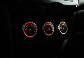 Подержанный автомобиль Mitsubishi ASX 2013 года (16 фото)