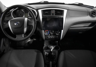 Подержанный автомобиль Datsun on-DO 2014 года (14 фото)