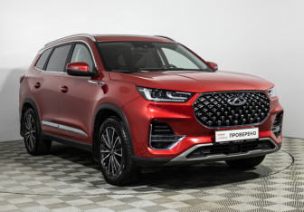 Подержанный автомобиль Chery Tiggo 8 Pro 2021 года (3 фото)