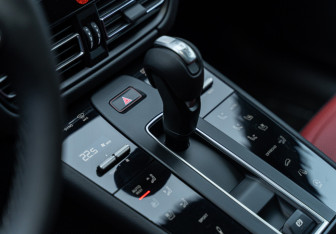 Новый Porsche Macan 2025 (16 фото)