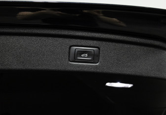 Подержанный автомобиль Audi A5 Liftback 2018 года (21 фото)