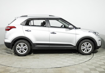 Подержанный автомобиль Hyundai Creta 2018 года (4 фото)