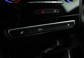 Подержанный автомобиль Renault Koleos 2019 года (18 фото)