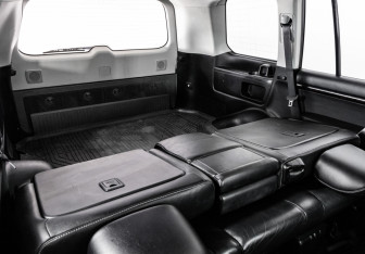 Подержанный автомобиль Toyota Land Cruiser Suv 2014 года (24 фото)
