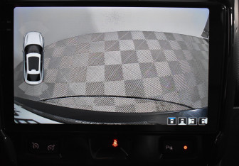 Подержанный автомобиль Renault Duster 2017 года (16 фото)