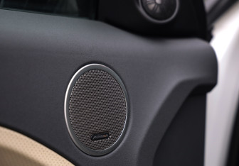 Подержанный автомобиль Land Rover Range Rover Evoque 2013 года (24 фото)