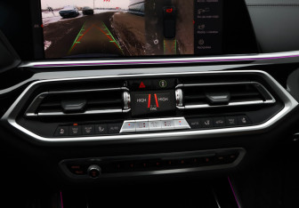 Подержанный автомобиль BMW X5 2019 года (20 фото)