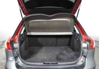 Подержанный автомобиль Mitsubishi Lancer Hatchback 2010 года (19 фото)