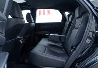 Новый Lexus RX 2025 (9 фото)