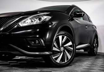 Подержанный автомобиль Nissan Murano Suv 2019 года (3 фото)
