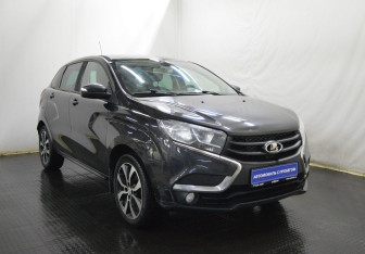 Подержанный автомобиль LADA (ВАЗ) XRAY 2017 года (3 фото)