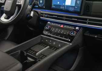 Новый Hyundai Santa Fe 2024 (10 фото)