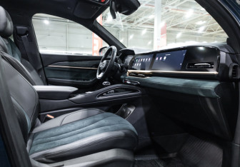 Подержанный автомобиль Geely Monjaro 2024 года (20 фото)