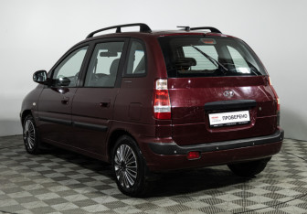 Подержанный автомобиль Hyundai Matrix 2008 года (7 фото)