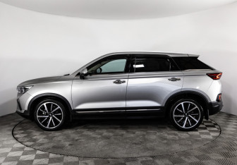 Подержанный автомобиль FAW Bestune T77 2023 года (9 фото)