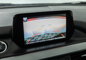 Подержанный автомобиль Mazda 6 Sedan 2016 года (16 фото)