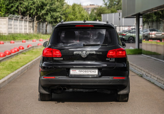 Подержанный автомобиль Volkswagen Tiguan 2013 года (7 фото)