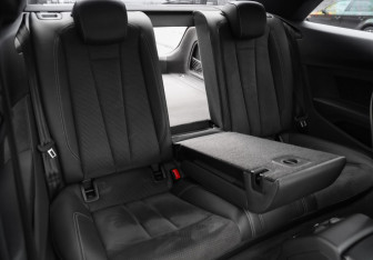 Подержанный автомобиль Audi A5 Coupe 2016 года (32 фото)