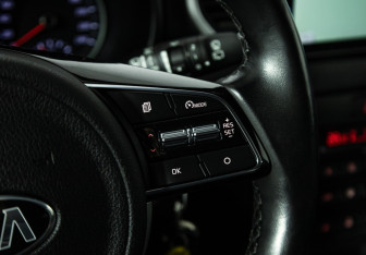 Подержанный автомобиль Kia Sportage 2020 года (23 фото)