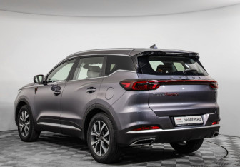 Подержанный автомобиль Chery Tiggo 7 Pro Max 2023 года (7 фото)