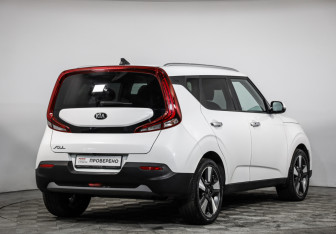 Подержанный автомобиль Kia Soul 2019 года (5 фото)