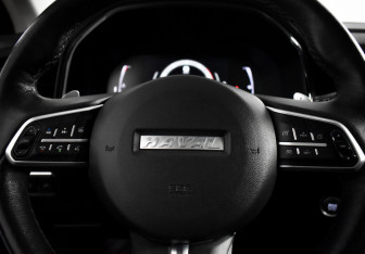Подержанный автомобиль Haval F7 2021 года (21 фото)