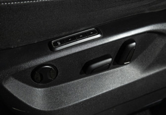 Подержанный автомобиль Volkswagen Teramont 2018 года (22 фото)