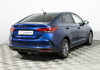 Подержанный автомобиль Hyundai Solaris Sedan 2021 года (5 фото)