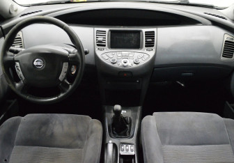 Подержанный автомобиль Nissan Primera Sedan 2005 года (14 фото)