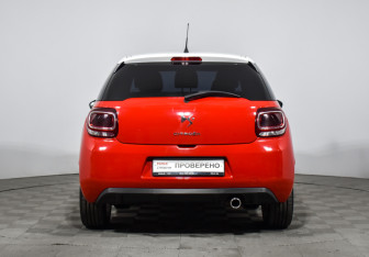 Подержанный автомобиль Citroen DS3 Hatchback 2013 года (6 фото)