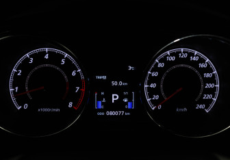 Подержанный автомобиль Mitsubishi ASX 2013 года (23 фото)