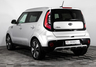 Подержанный автомобиль Kia Soul 2019 года (8 фото)