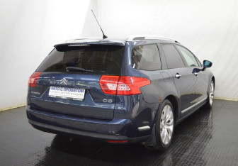 Подержанный автомобиль Citroen C5 Wagon 2009 года (5 фото)