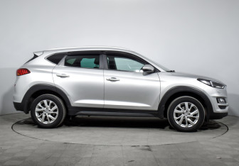Подержанный автомобиль Hyundai Tucson 2019 года (4 фото)
