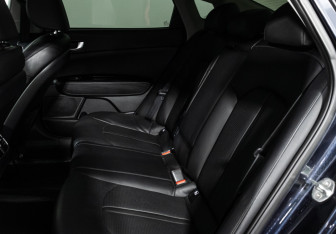 Подержанный автомобиль Kia Optima Sedan 2018 года (9 фото)