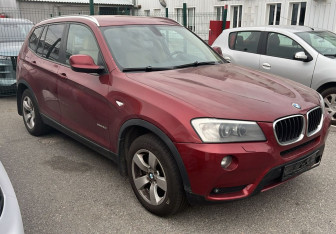 Подержанный автомобиль BMW X3 2013 года (2 фото)