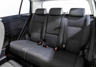 Подержанный автомобиль Volkswagen Golf Plus 2008 года (14 фото)