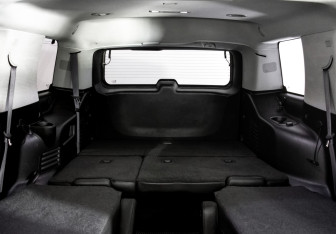 Подержанный автомобиль Cadillac Escalade Suv 2015 года (27 фото)